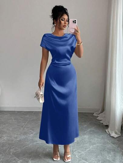 3.0%Elastane & 97.0%Polyester