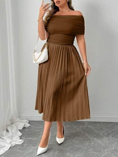 96%Polyester & 4%Elastane