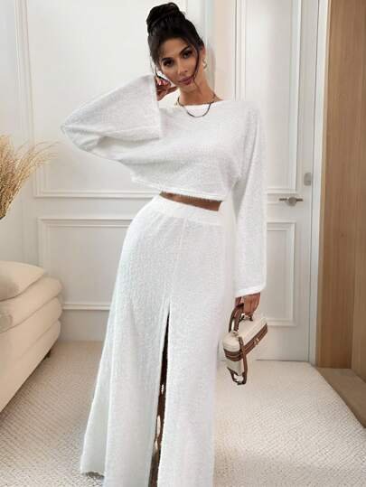 96%Polyester & 4%Elastane
