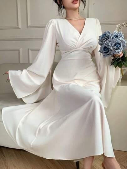 96%Polyester & 4%Elastane