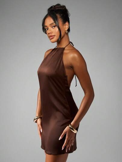 92%Polyester & 8%Elastane